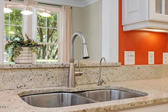 105 Arcadia Lane, Chapel Hill, NC 27514