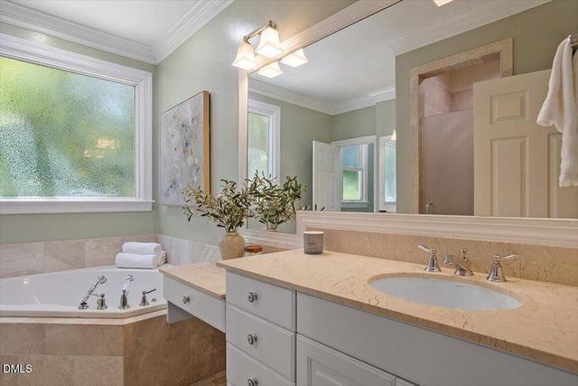 105 Arcadia Lane, Chapel Hill, NC 27514