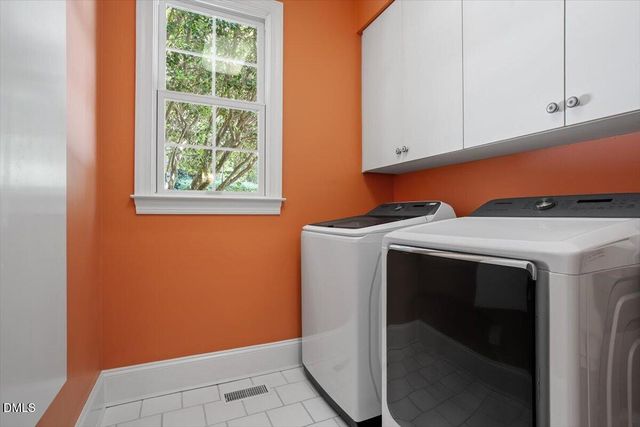 105 Arcadia Lane, Chapel Hill, NC 27514