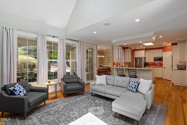 105 Arcadia Lane, Chapel Hill, NC 27514