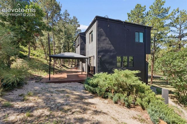 1015 Timber Valley Road, Colorado Springs, CO 80919