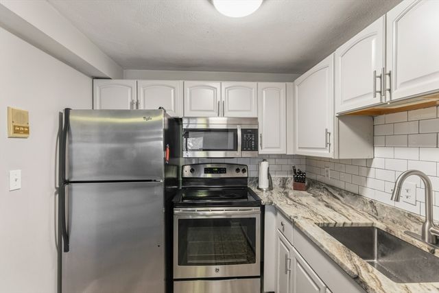 12 Summit Ave. 6, Beverly, MA 01915