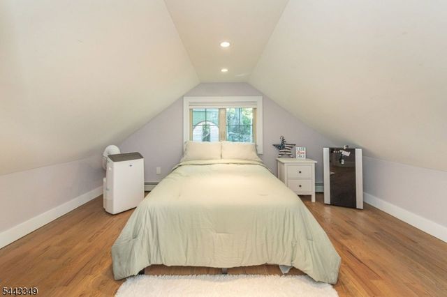 33 S Lakeside Ave, Jefferson Twp., NJ 07849