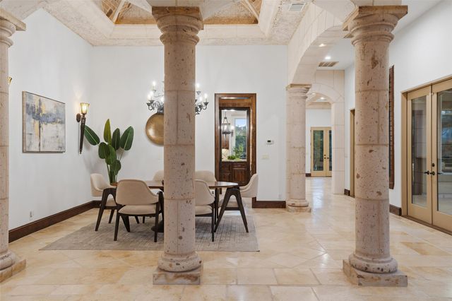 504 Black Wolf RUN, Austin, TX 78738