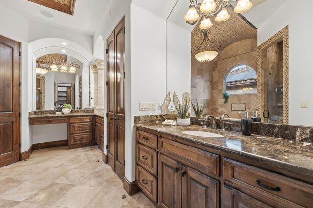 504 Black Wolf RUN, Austin, TX 78738