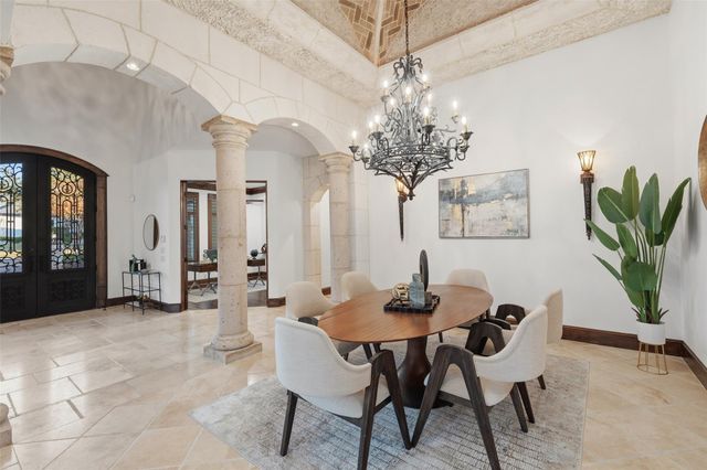 504 Black Wolf RUN, Austin, TX 78738