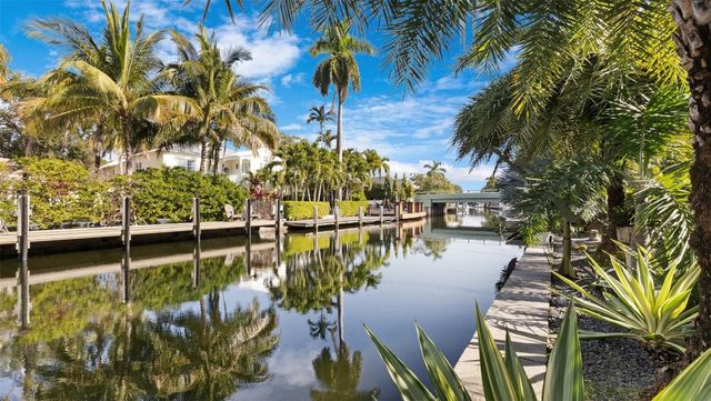 823 Ponce De Leon Drive, Fort Lauderdale, FL 33316