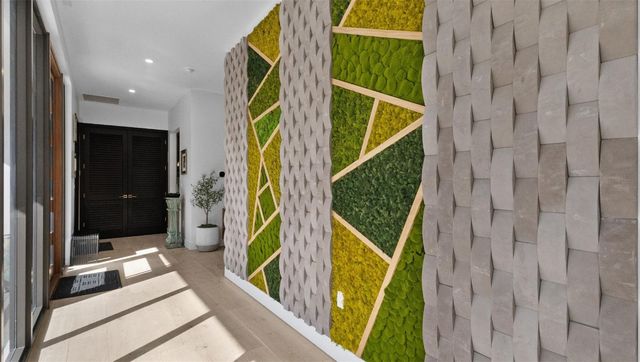 823 Ponce De Leon Drive, Fort Lauderdale, FL 33316