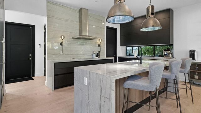 823 Ponce De Leon Drive, Fort Lauderdale, FL 33316