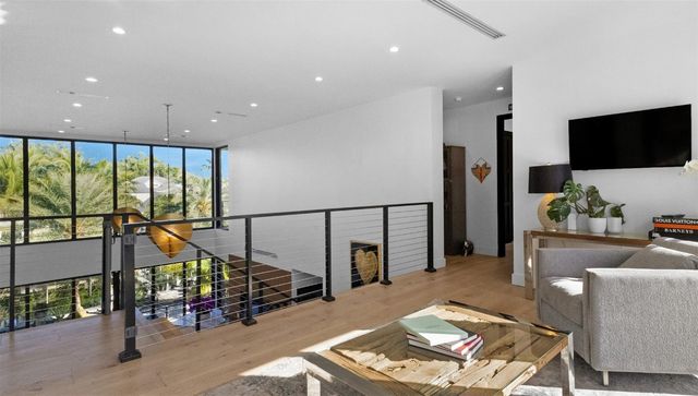 823 Ponce De Leon Drive, Fort Lauderdale, FL 33316