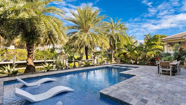 823 Ponce De Leon Drive, Fort Lauderdale, FL 33316