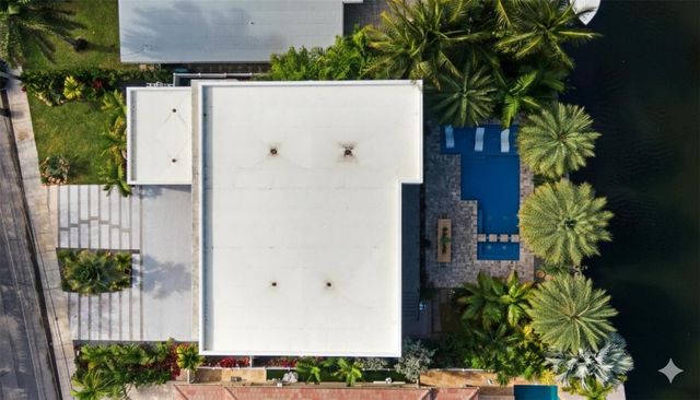 823 Ponce De Leon Drive, Fort Lauderdale, FL 33316