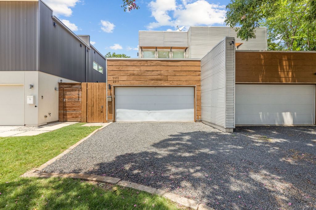4411 Roseland Avenue, Dallas, TX 75204