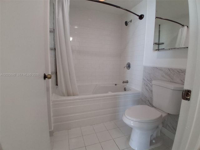 690 SW 1st Ct PHI19, Miami, FL 33130
