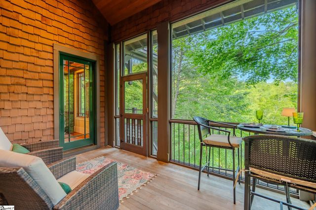 102 Granny Gear Road, Sunset, SC 29685