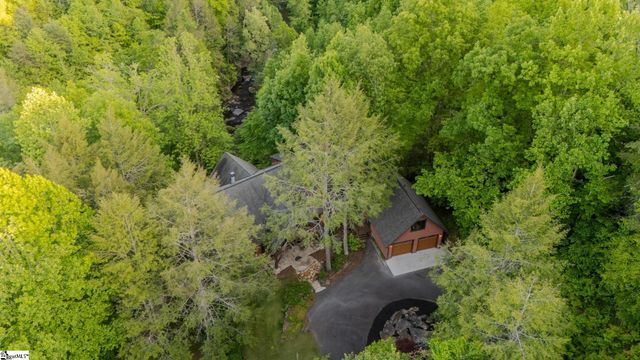 102 Granny Gear Road, Sunset, SC 29685
