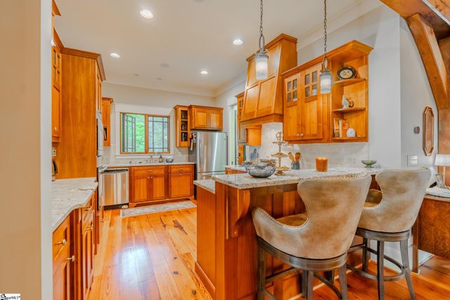 102 Granny Gear Road, Sunset, SC 29685