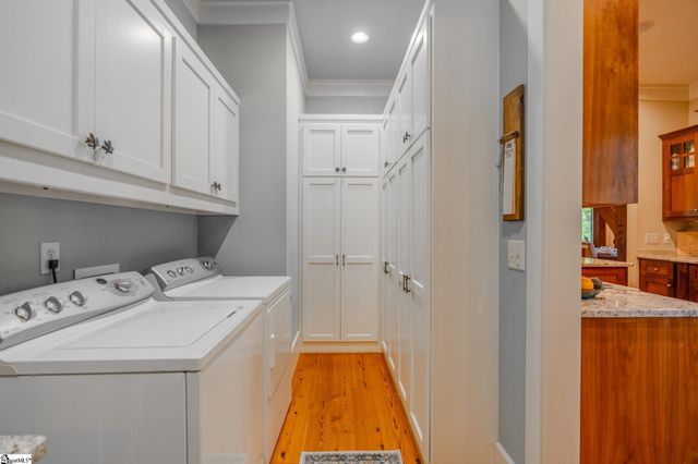 102 Granny Gear Road, Sunset, SC 29685