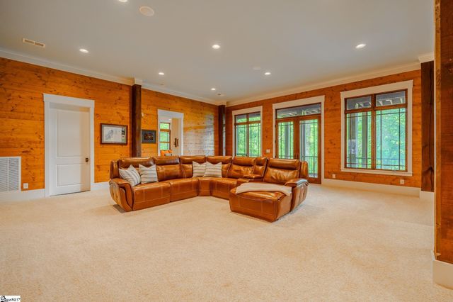 102 Granny Gear Road, Sunset, SC 29685