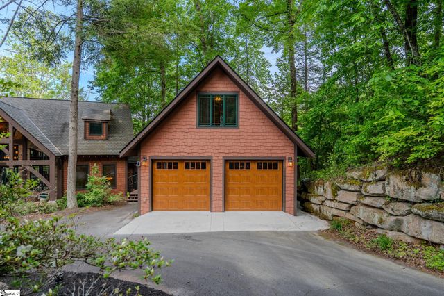 102 Granny Gear Road, Sunset, SC 29685