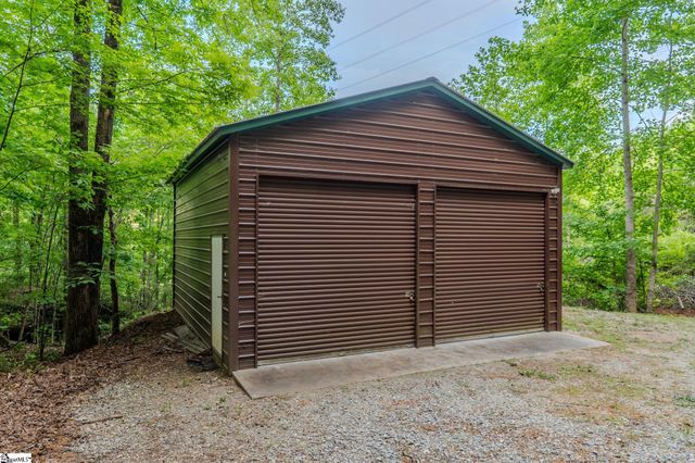 102 Granny Gear Road, Sunset, SC 29685