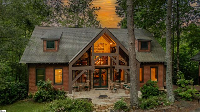 102 Granny Gear Road, Sunset, SC 29685