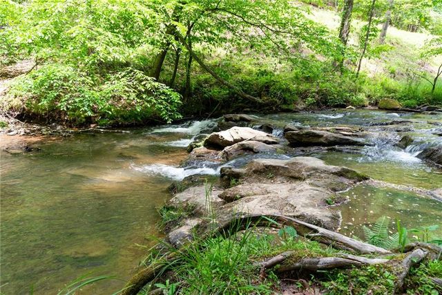 314 Catawba Circle, Ellijay, GA 30540