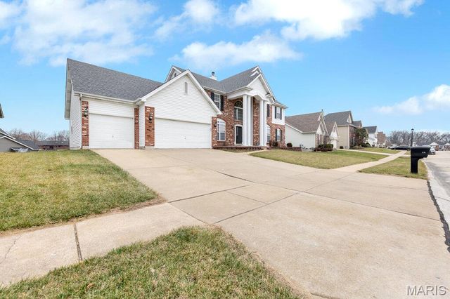 638 Knollshire Way, O'fallon, MO 63368