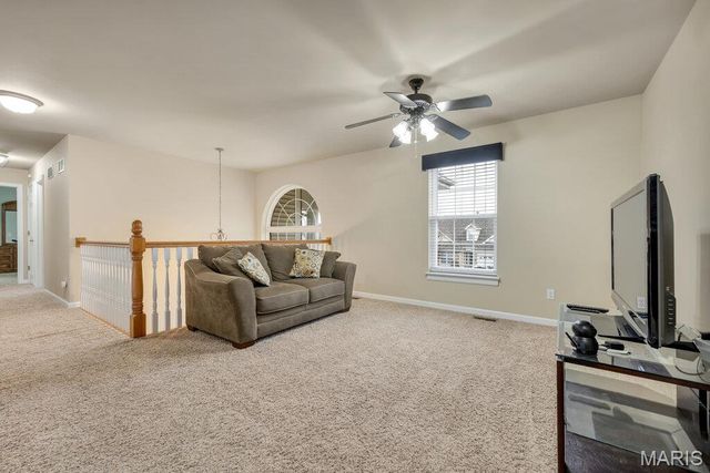 638 Knollshire Way, O'fallon, MO 63368