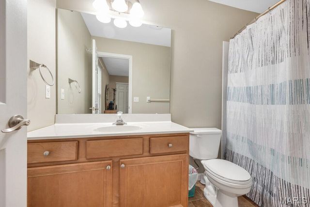 638 Knollshire Way, O'fallon, MO 63368