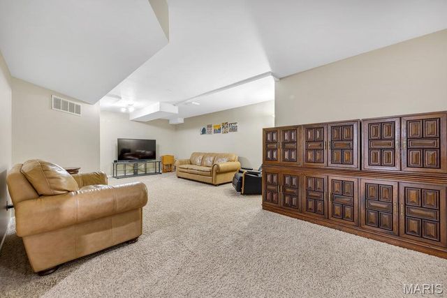 638 Knollshire Way, O'fallon, MO 63368