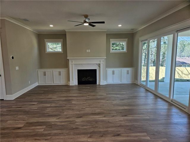 614 Old Tucker Road, Stone Mountain, GA 30087