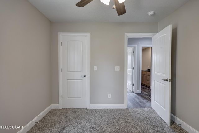 1222 Grand Avenue, Joplin, MO 64801