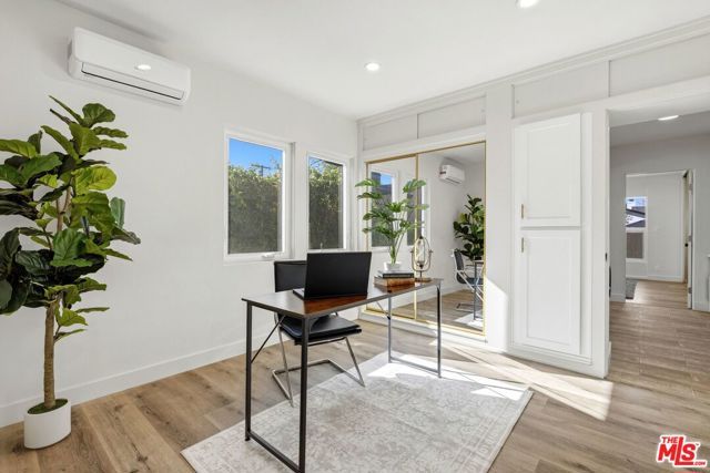 2621 Veteran Avenue, Los Angeles, CA 90064