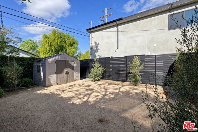 2621 Veteran Avenue, Los Angeles, CA 90064