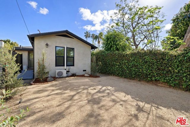 2621 Veteran Avenue, Los Angeles, CA 90064
