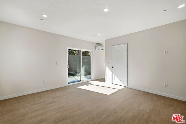 2621 Veteran Avenue, Los Angeles, CA 90064