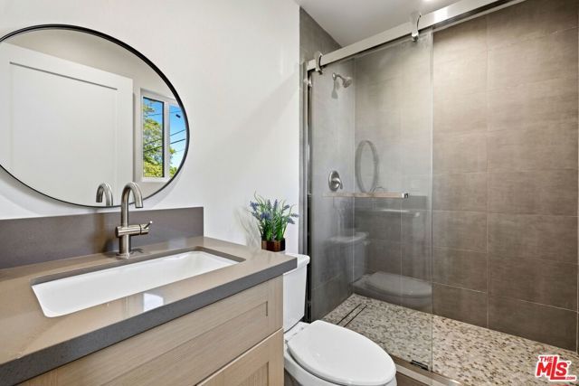 2621 Veteran Avenue, Los Angeles, CA 90064
