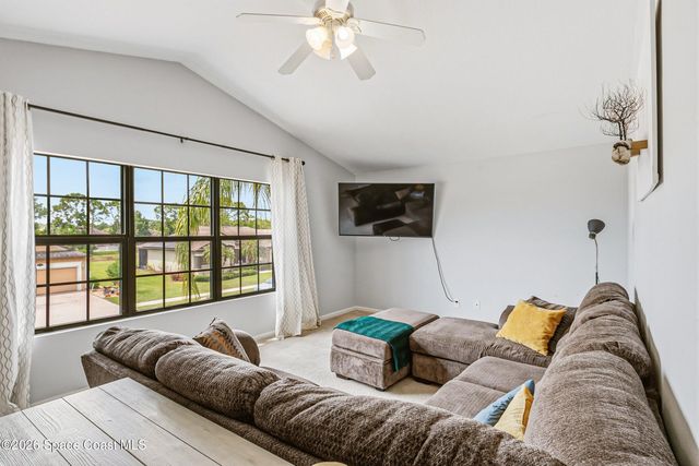 294 Breckenridge Circle SE, Palm Bay, FL 32909
