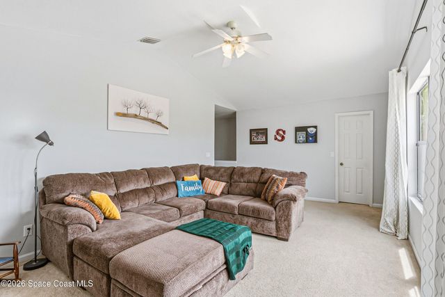 294 Breckenridge Circle SE, Palm Bay, FL 32909