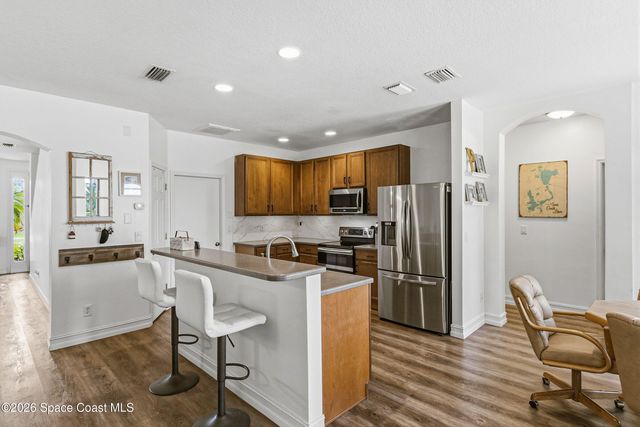 294 Breckenridge Circle SE, Palm Bay, FL 32909