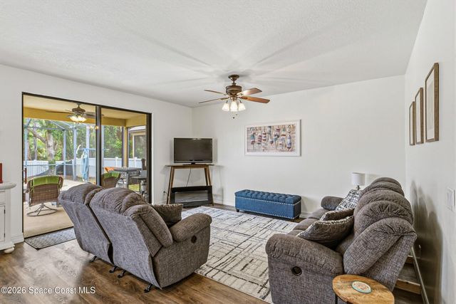 294 Breckenridge Circle SE, Palm Bay, FL 32909