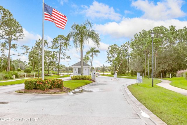 294 Breckenridge Circle SE, Palm Bay, FL 32909