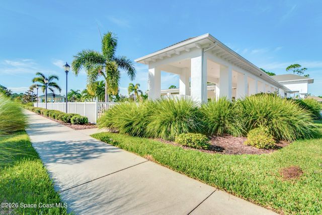 294 Breckenridge Circle SE, Palm Bay, FL 32909