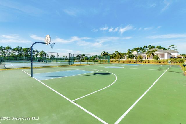 294 Breckenridge Circle SE, Palm Bay, FL 32909
