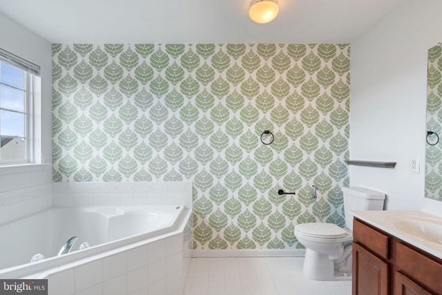 820 FERNDALE TER NE, Leesburg, VA 20176