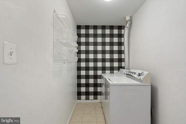 820 FERNDALE TER NE, Leesburg, VA 20176