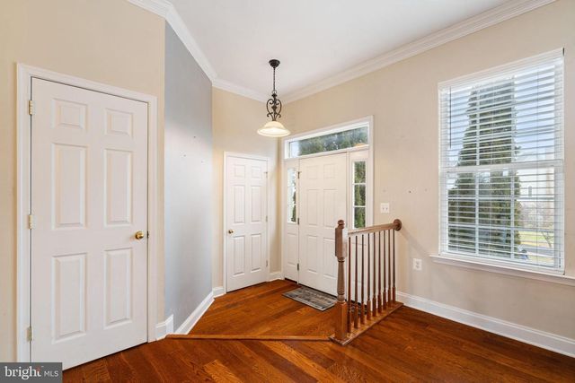 820 FERNDALE TER NE, Leesburg, VA 20176