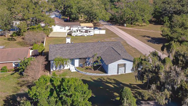 2109 LITHIA PINECREST ROAD, Valrico, FL 33596