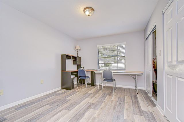 2109 LITHIA PINECREST ROAD, Valrico, FL 33596